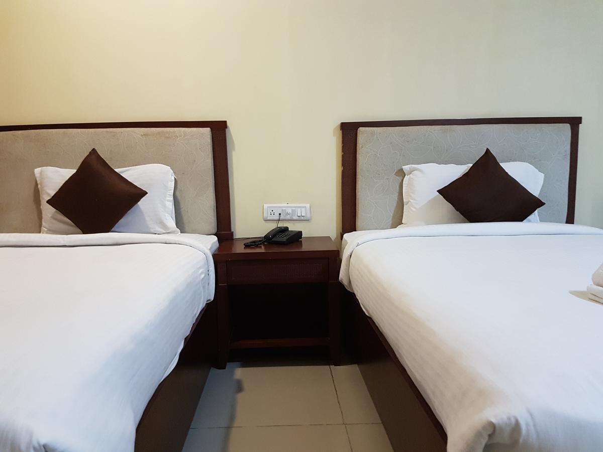 Orchid Resorts Ecr Csennai Kültér fotó